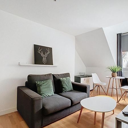 Ferienwohnung Le Briais Melun Exterior foto