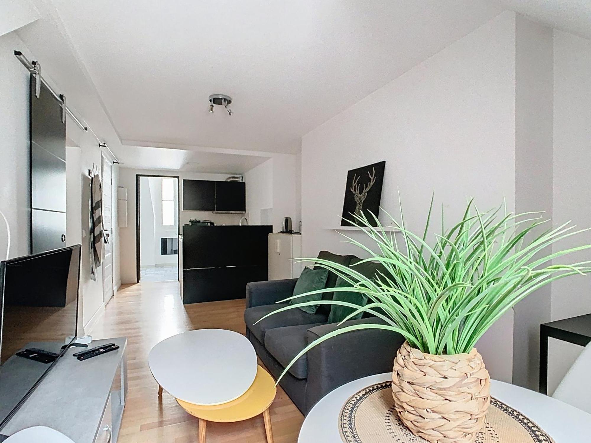 Ferienwohnung Le Briais Melun Exterior foto